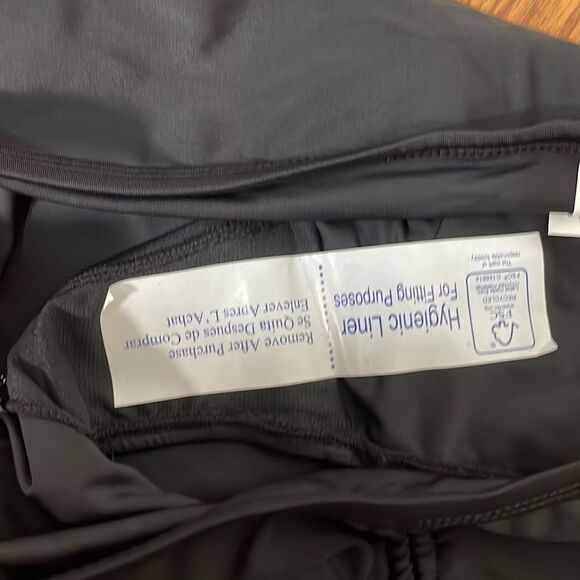 Island Escape Mariposa Ruffled Ruched Swimsuit Skirt size 10 NWT - Picture 6 of 10